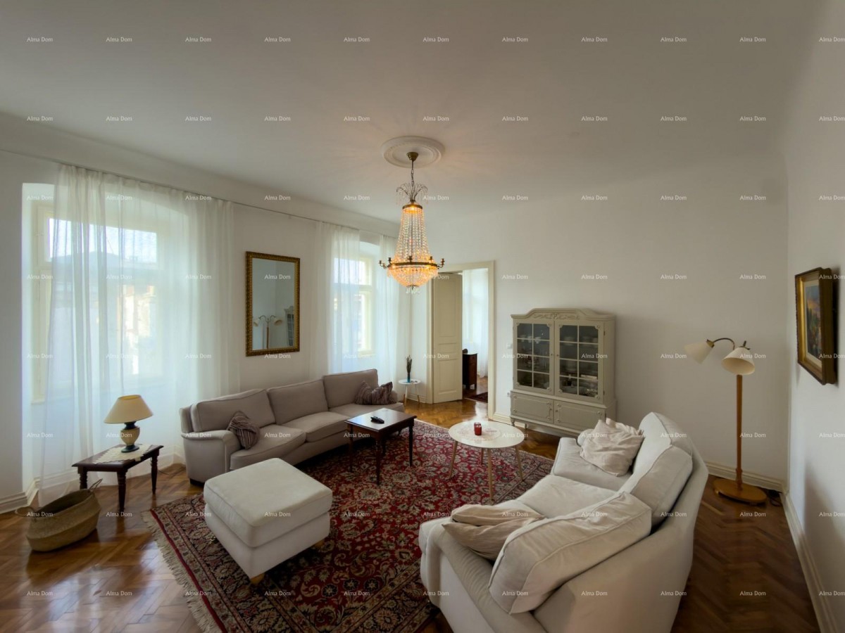 Ristrutturato appartamento nel centro di Pola! 5