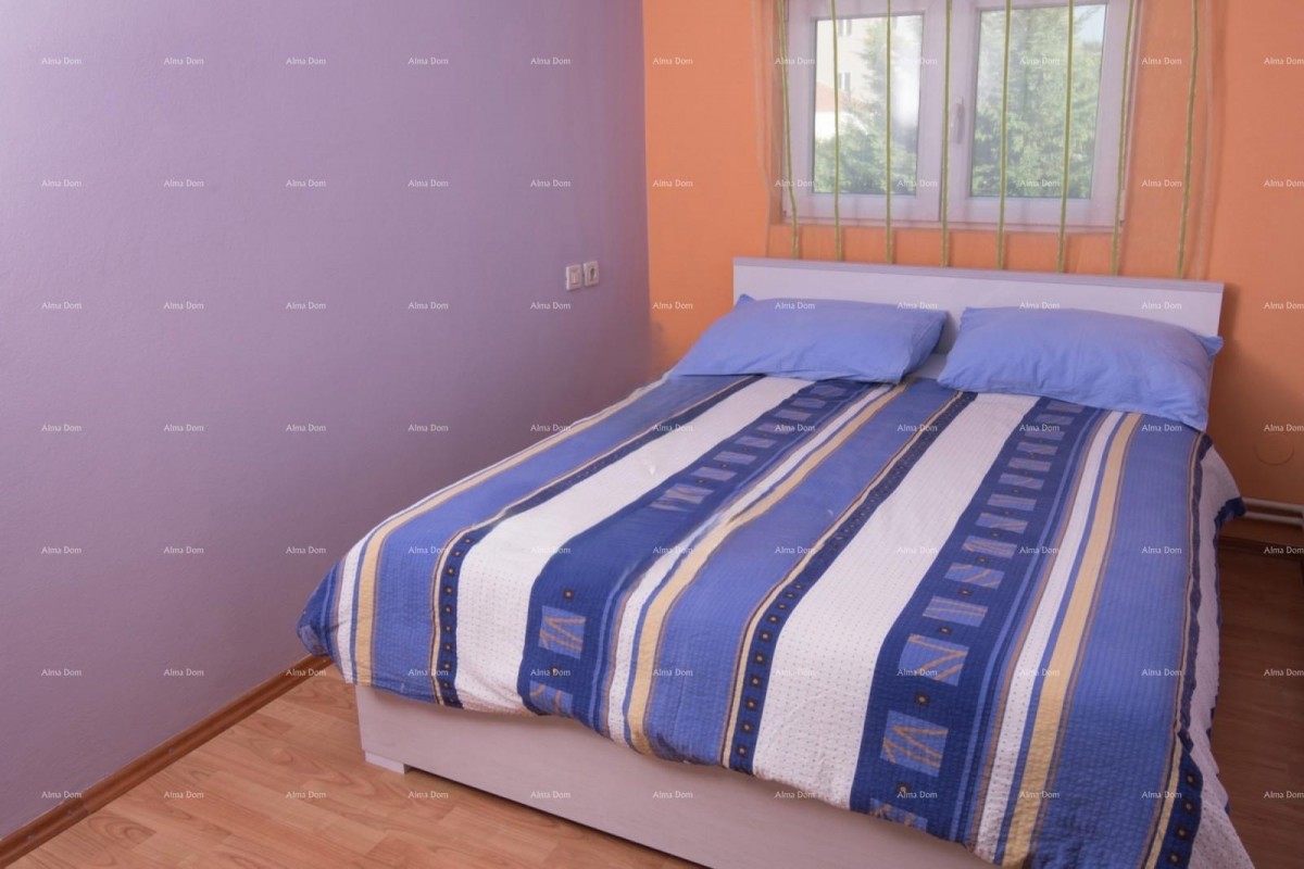 Vendita - Bellissima casa con appartamenti e ristorante, Pola! Vista mare! 3