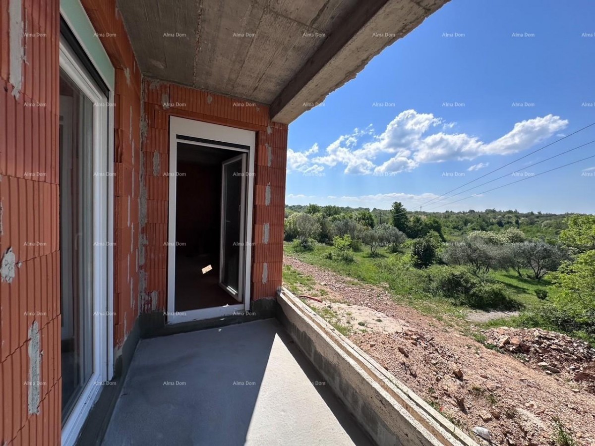 Umag- For sale: semi-detached house in rough construction phase. 15