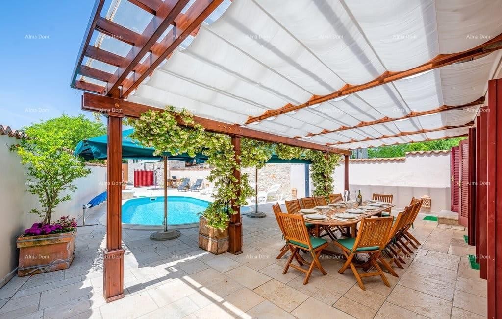 Prodaje se renovirana istarska kuća s bazenom – Kanfanar, 208 m², dva objekta 1