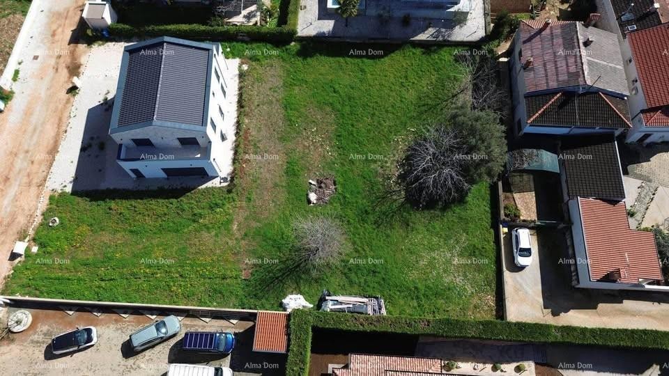 Building land with a sea view – Vabriga 1