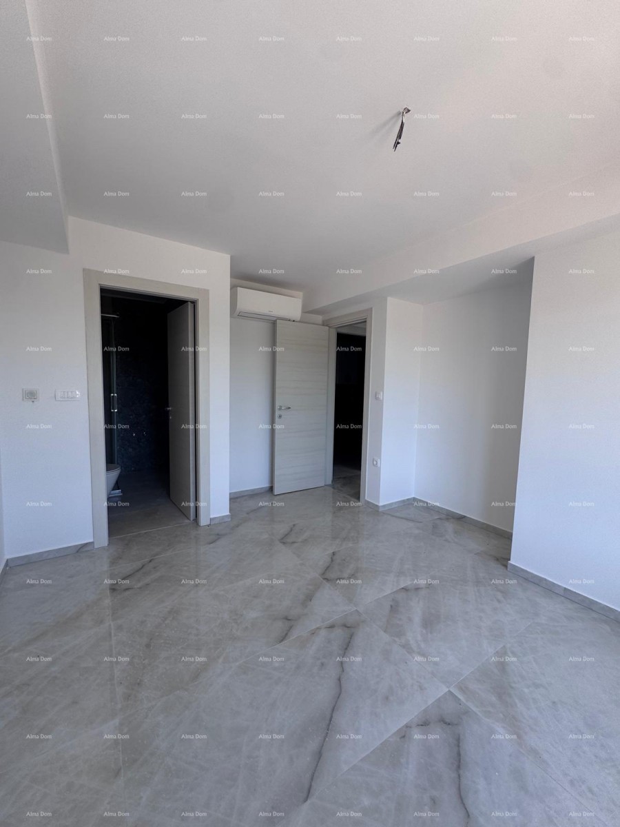 Sale of a luxury two-story apartment with a parking space, Valbandon! 9
