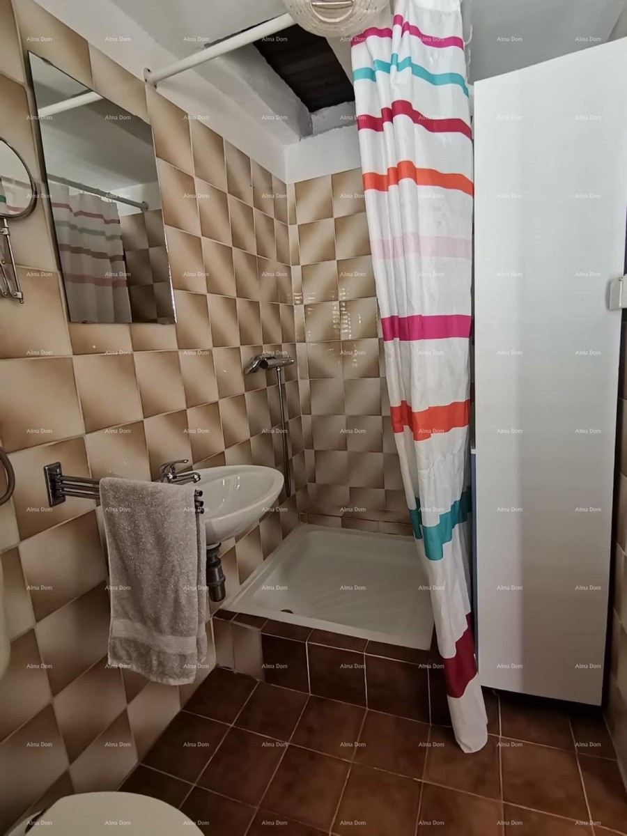 Prodaja hiše na treh etažah, Medulin! 7