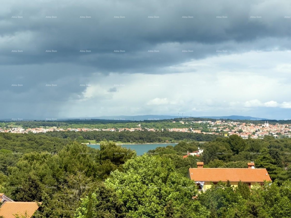 We are selling an apartment with a beautiful view of the sea! Premantura! 27