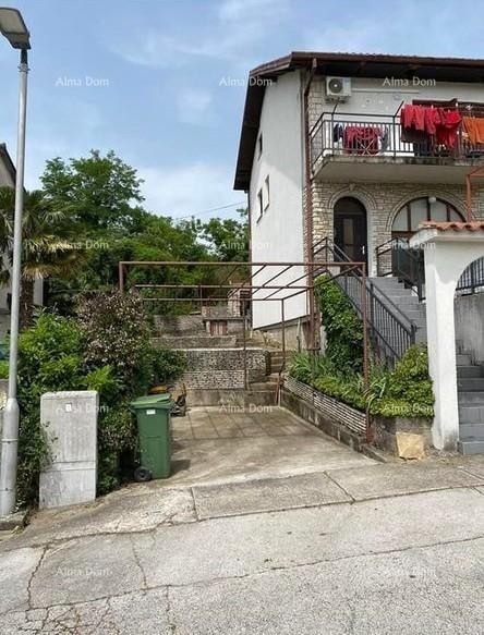 Prodaje se stan površine 130 m2, Buzet. 1
