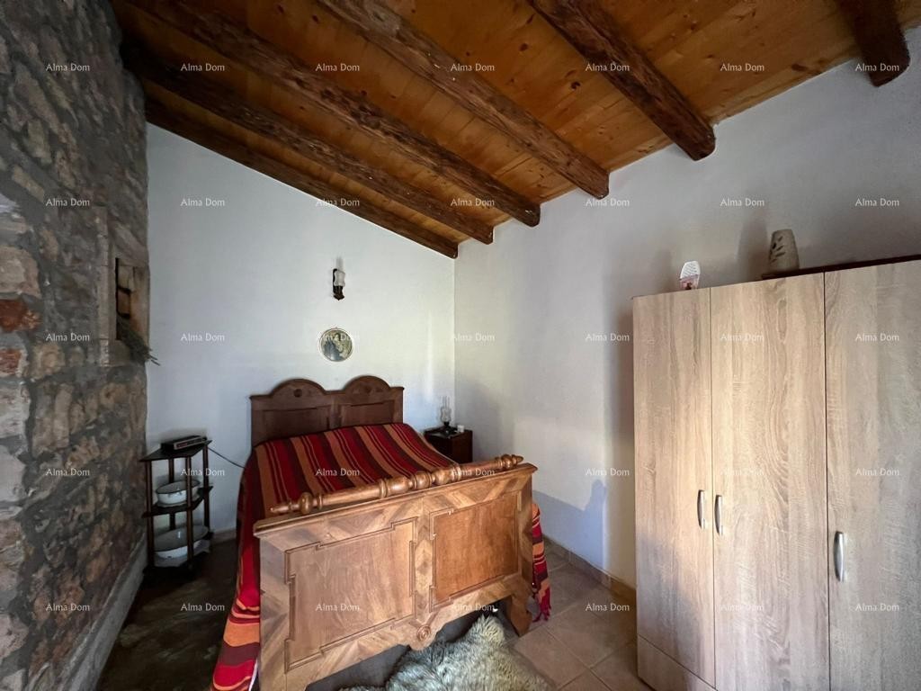 Una bella casa in pietra a dieci chilometri dal centro di Parenzo. 8