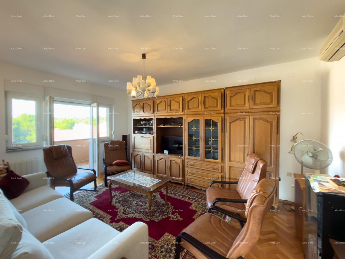 Pula – Casa con due unità abitative, a 50 m dal mare 25