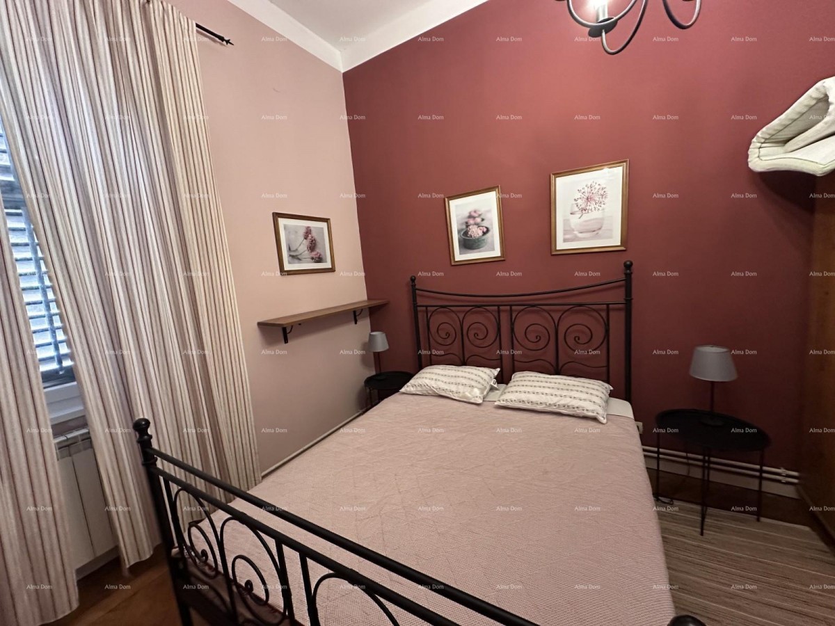 Pula – stan s 3 apartmanske jedinice! Centar. Zadarska ulica. 16