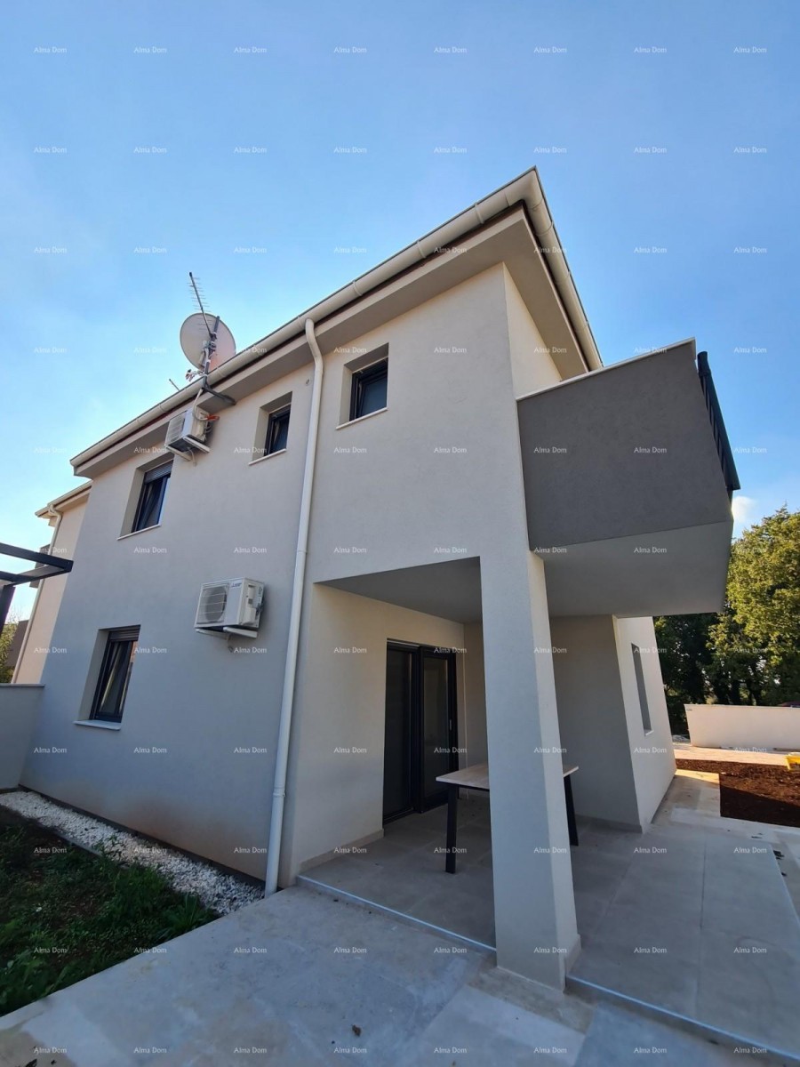 Casa con piscina! Vicino a Medolino! 1