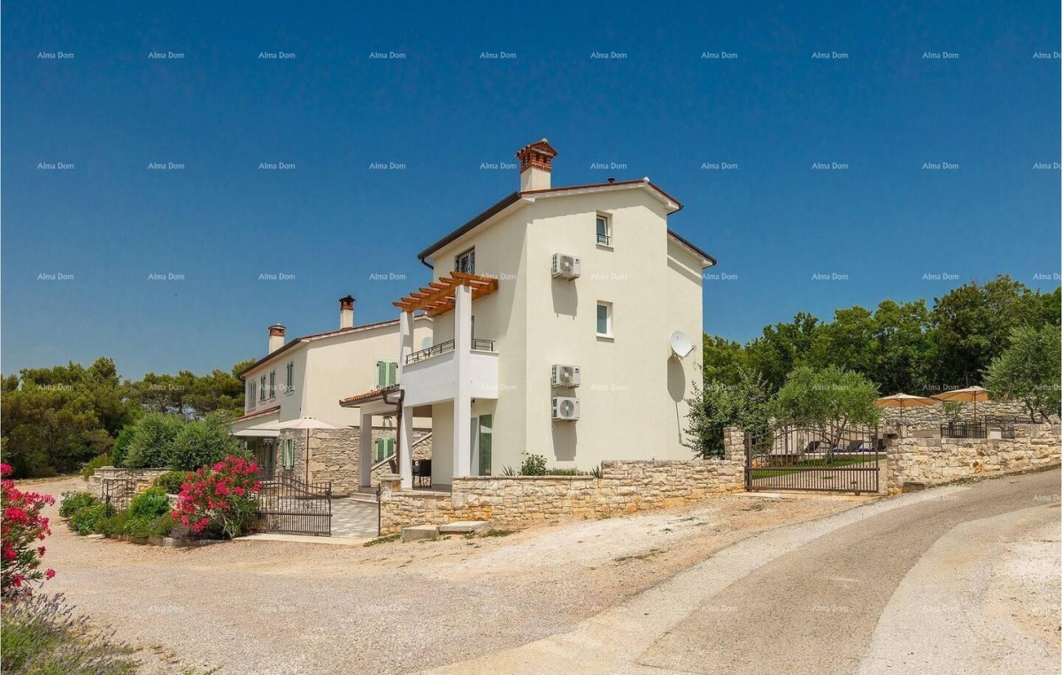 Trget – Beautiful house with a panoramic sea view 1