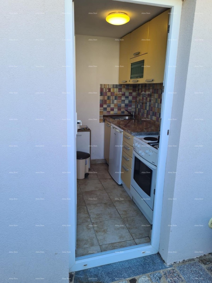 PEROJ, Stan na gornjem katu, blizu mora. 21