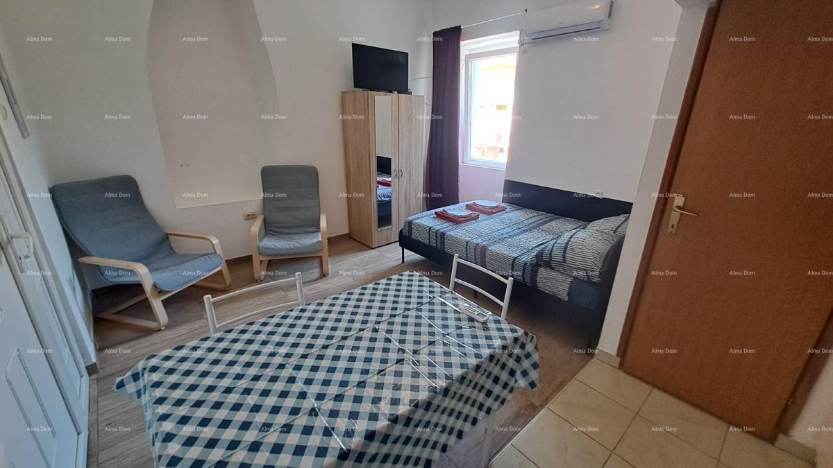 Pula, centro storico – 90,30 m² | 4 appartamenti studio arredati | Vista sulle Porte d'Oro | Attività turistica avviata 18