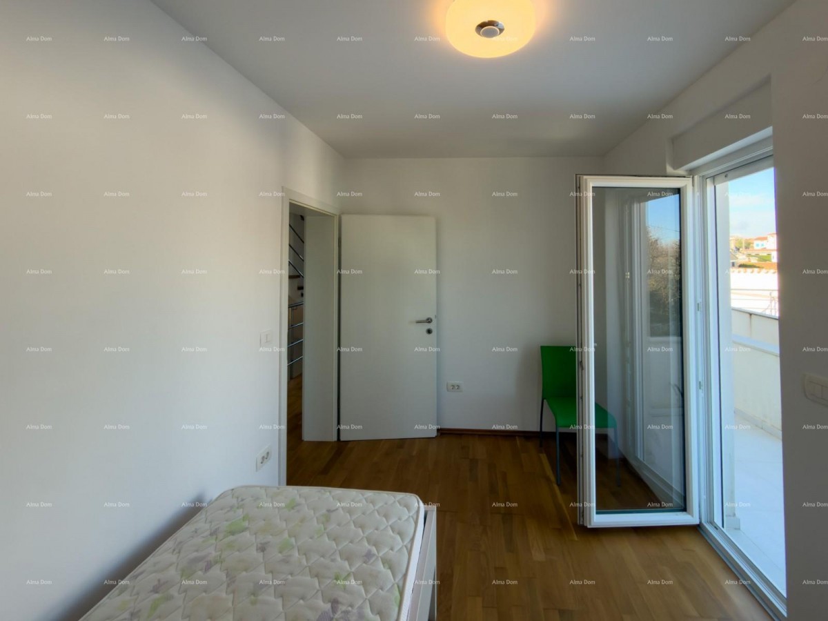 In vendita una casa attraente a Premantura con vista mare. 22