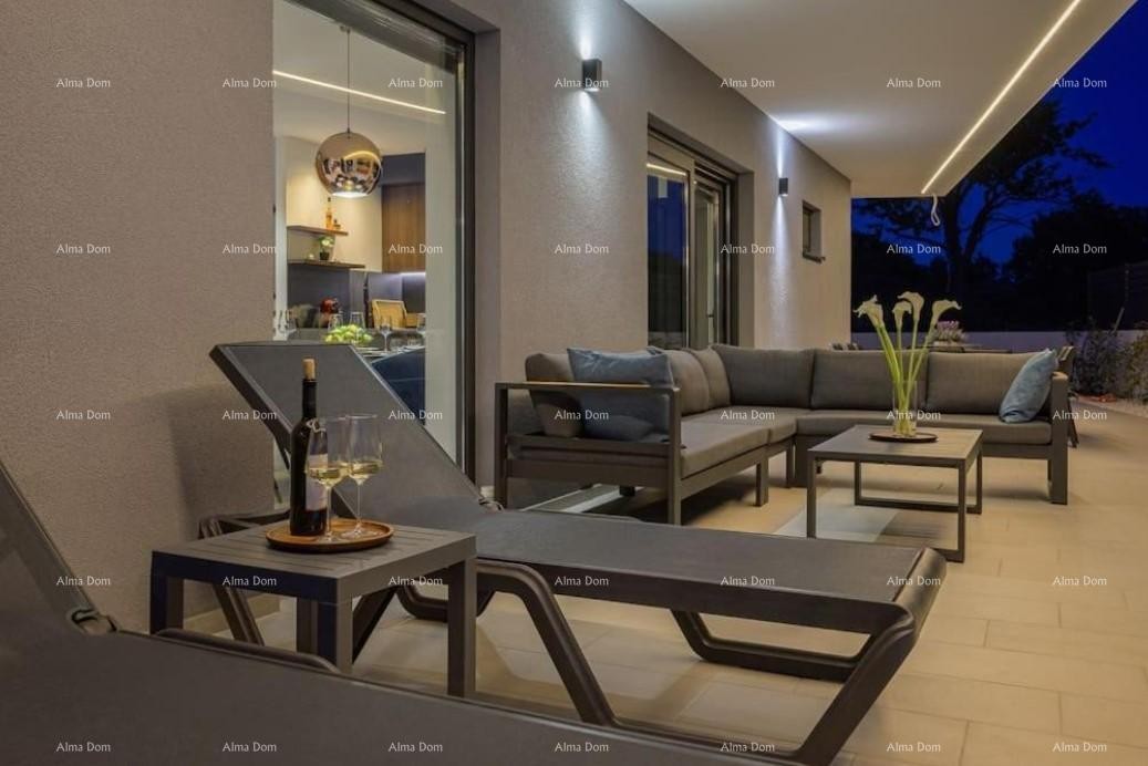 Prodaje se moderna Vila sa bazenom, Svetvinčenat 7