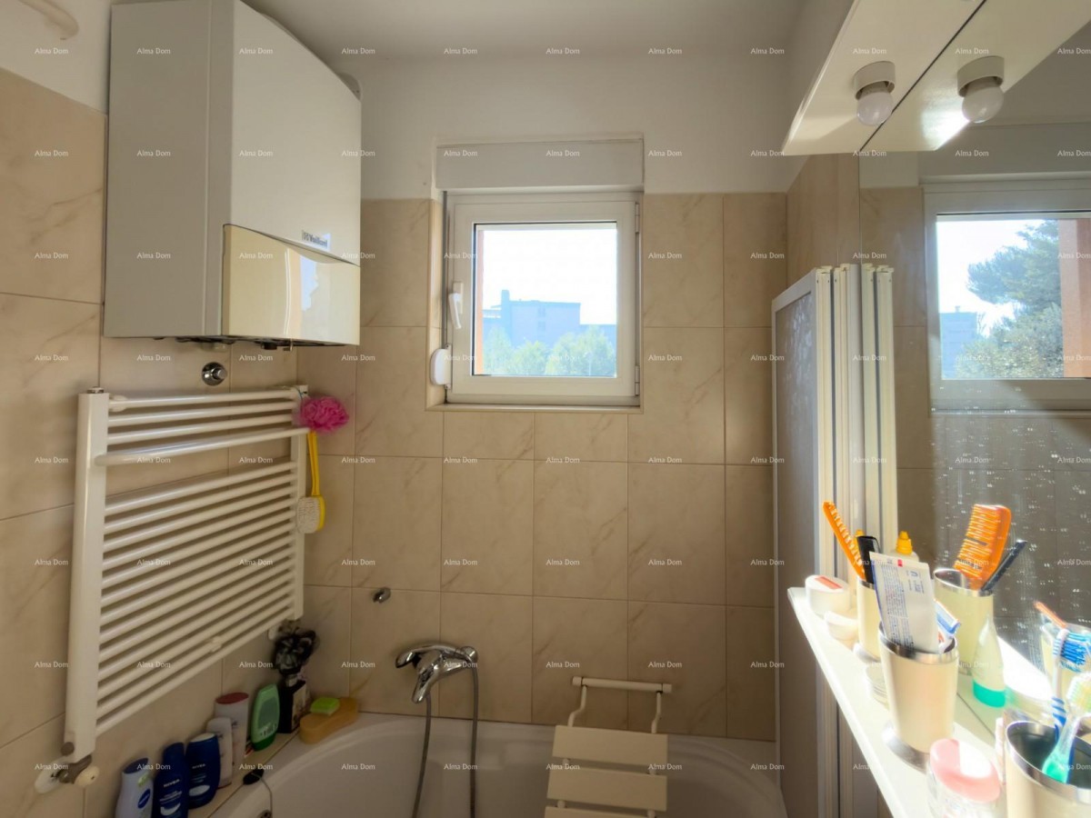 Pula – Casa con due unità abitative, a 50 m dal mare 17