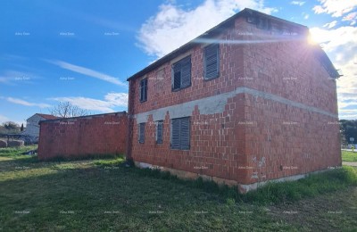 Продается дом в стадии Ро-Бау. Помер.