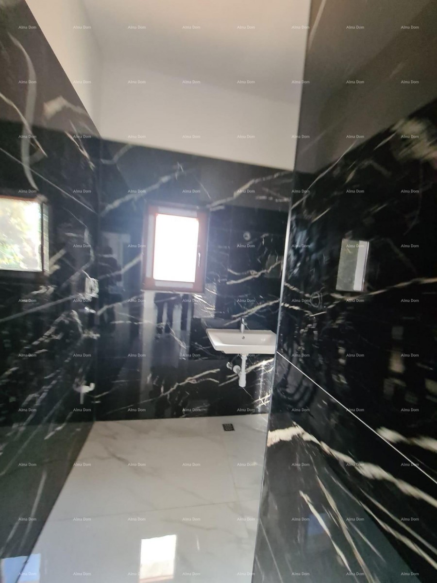 Пореч – просторная квартира на первом этаже с двором 14