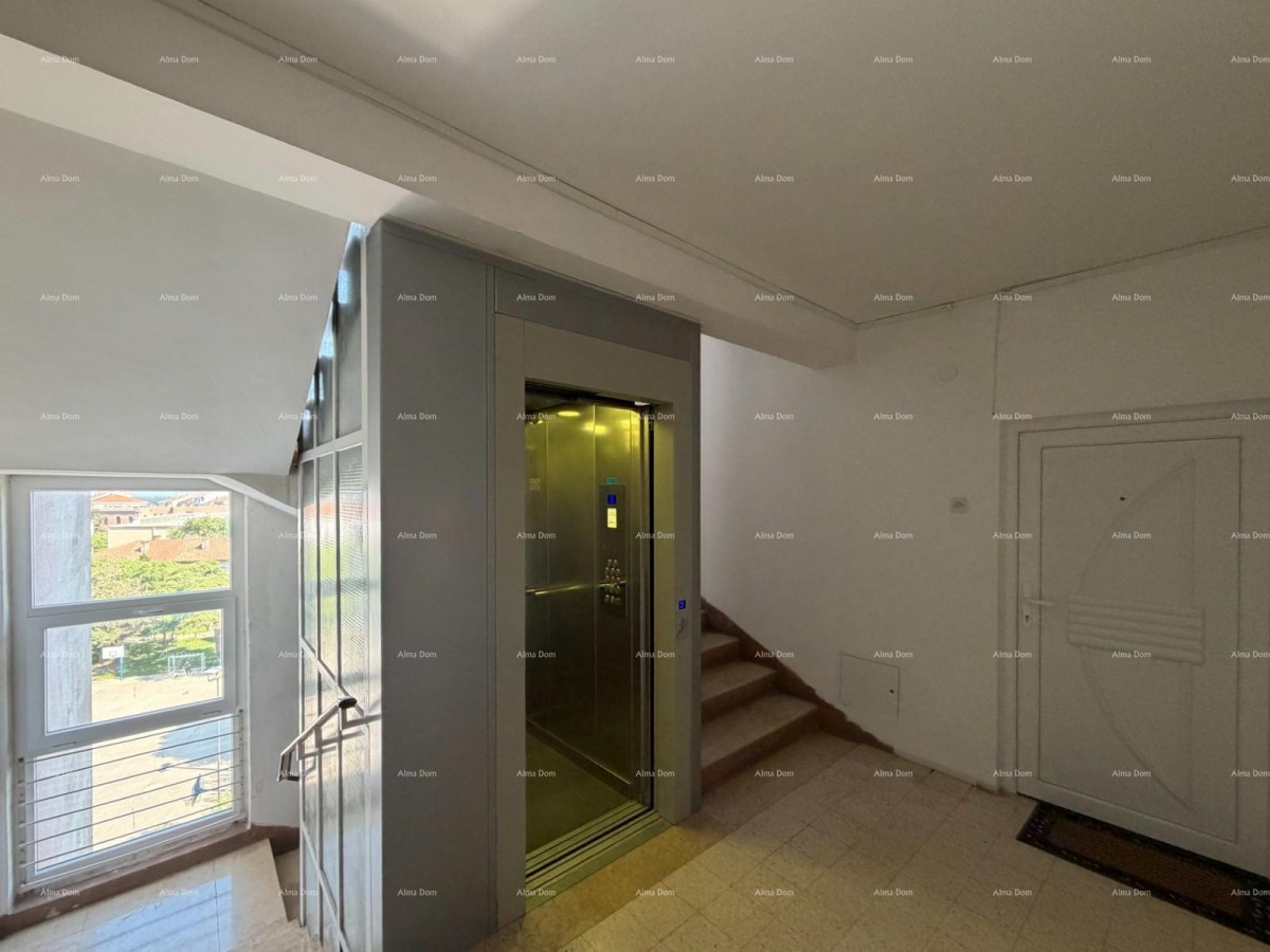 Vendita - appartamento con vista mare - a due minuti dalla passeggiata Lungomare, Pola! 25