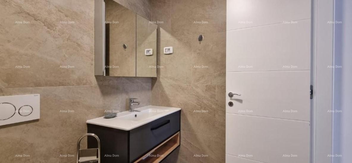 Predivan stan u Medulinu sa garažom. Blizina mora i plaže cca 500 metara. 26