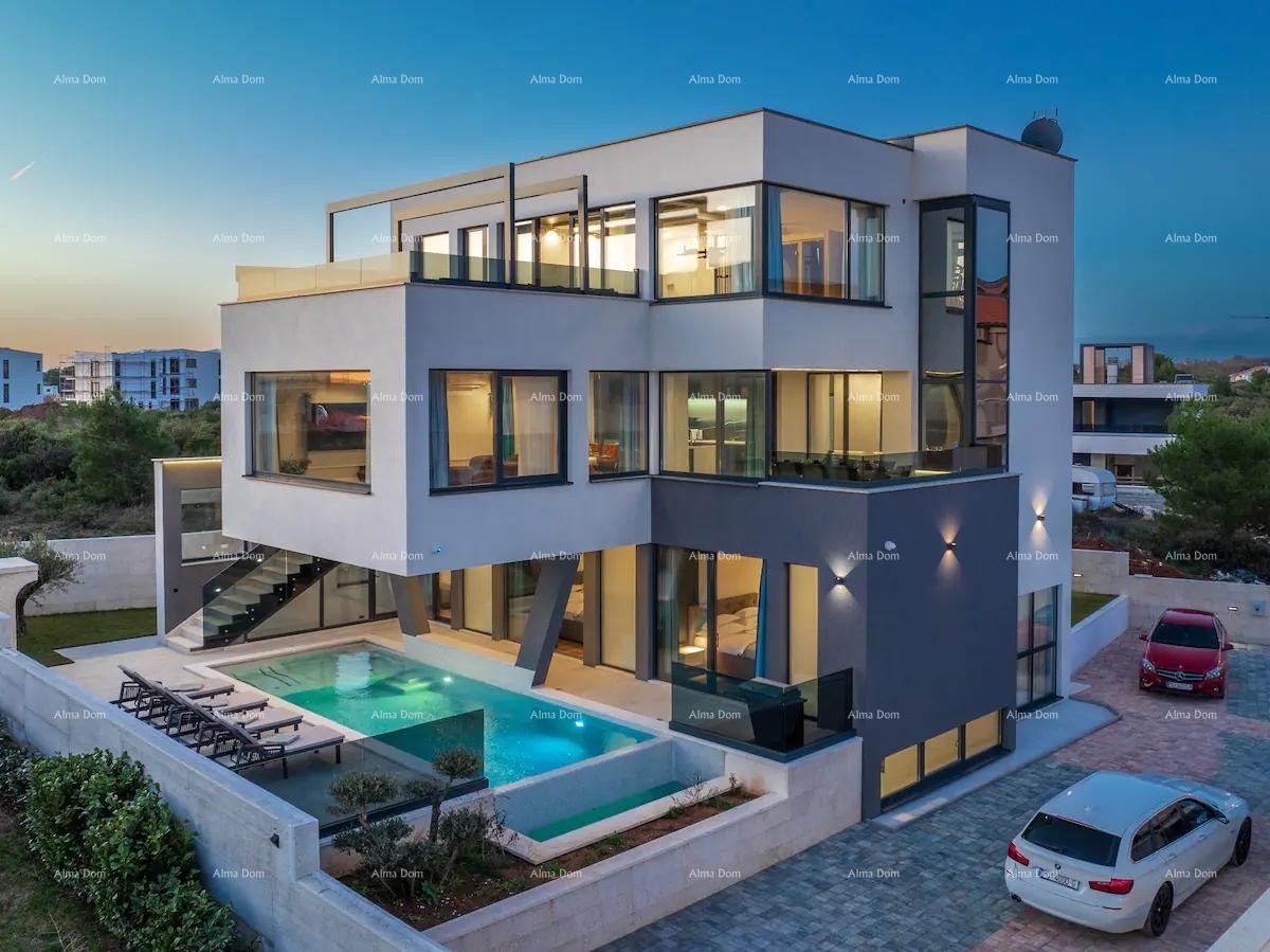 Продаем прекрасную виллу с видом на море! 14