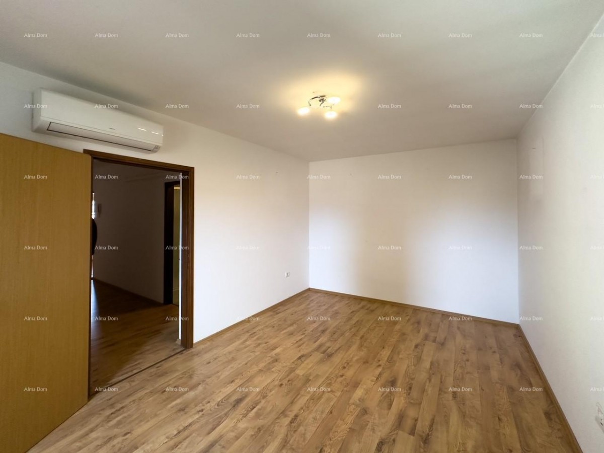 Renovated and fully furnished house with a sea view, Medulin! 22