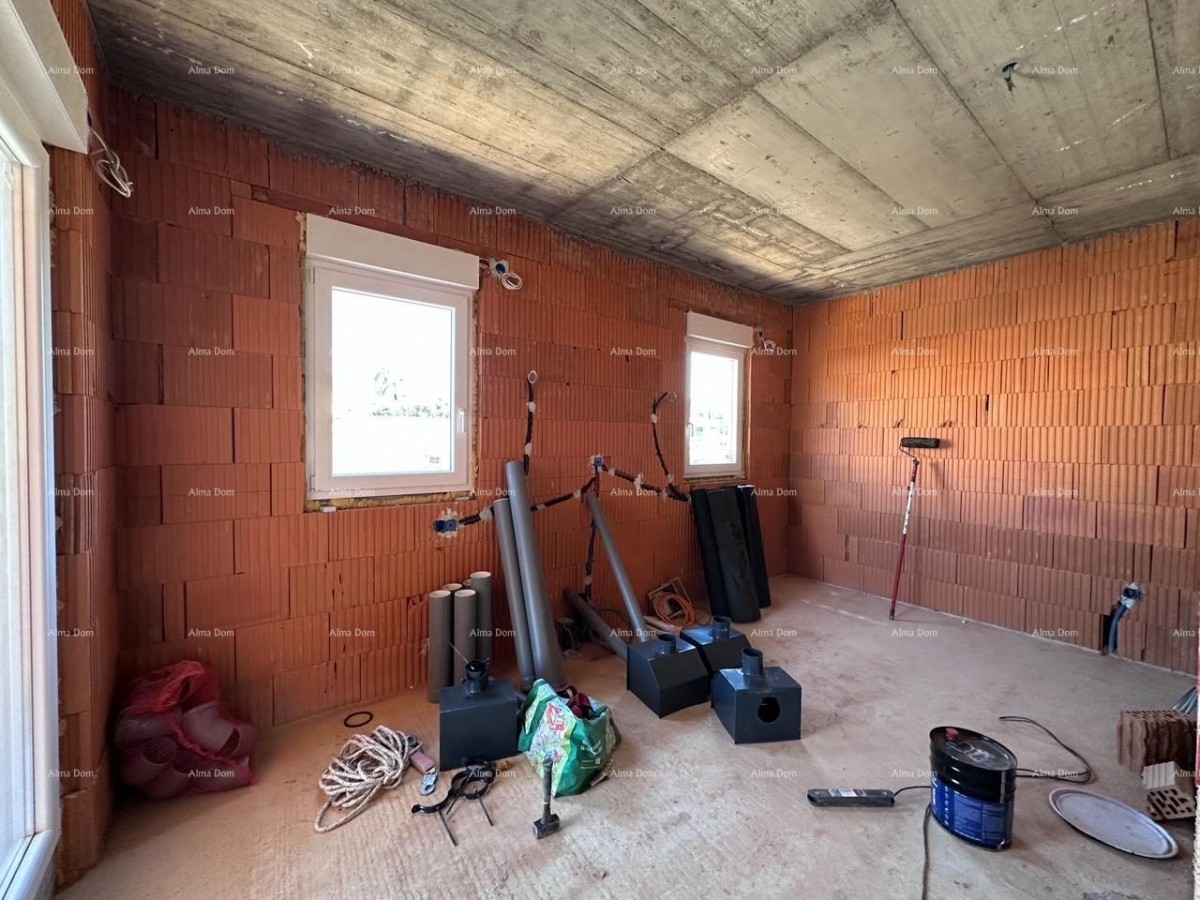 Umag- For sale: semi-detached house in rough construction phase. 22