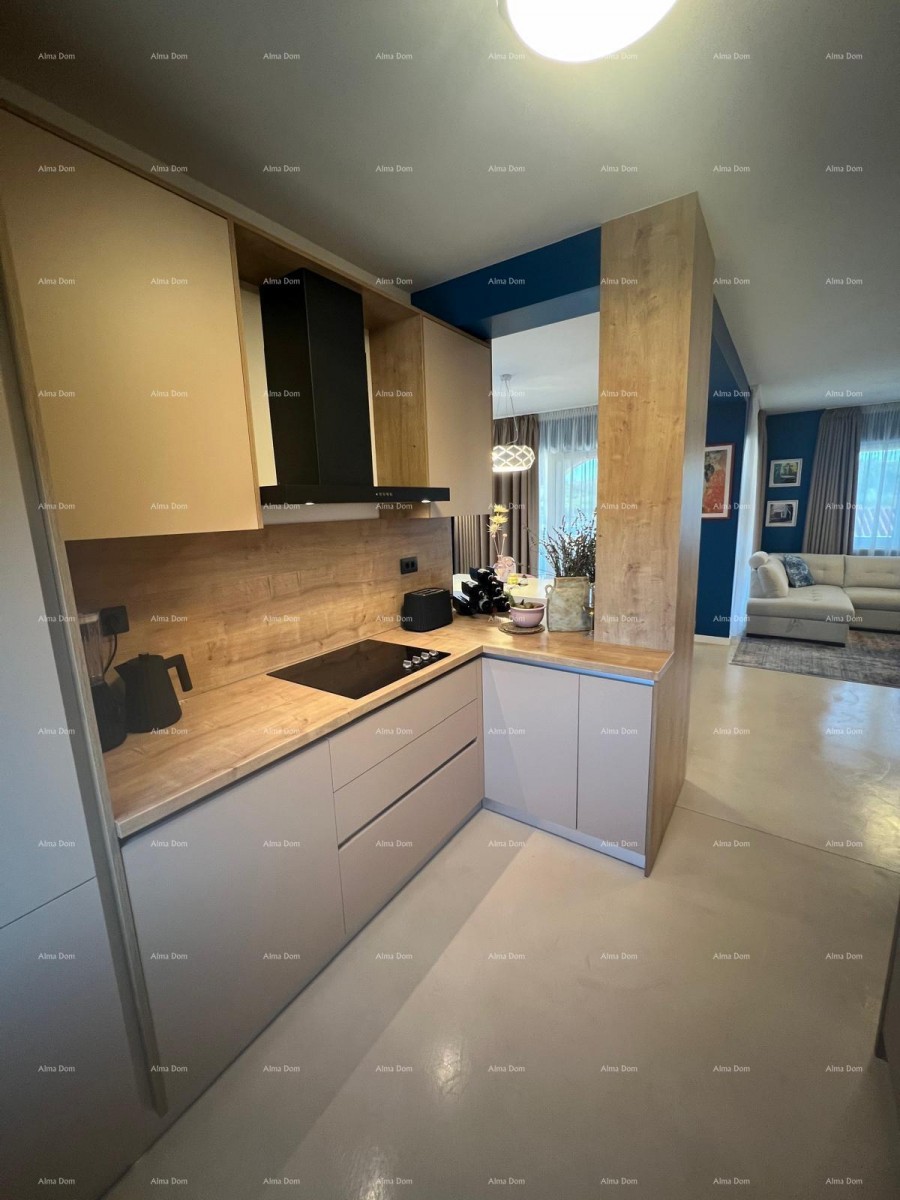 Dizajnersko stanovanje s pogledom na morje! 3