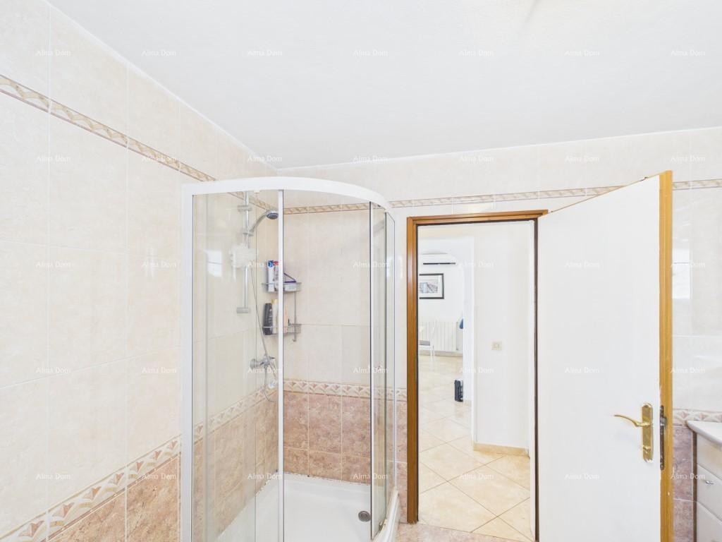 Casa con piscina a Poreč! 10