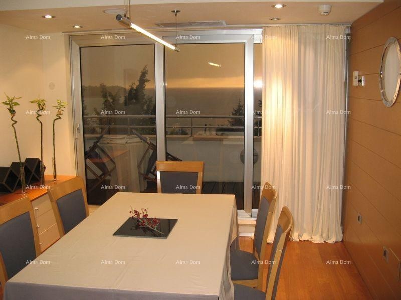 Na prodaju – Luksuzna vila 60 m od morja, Peščena uvala 24