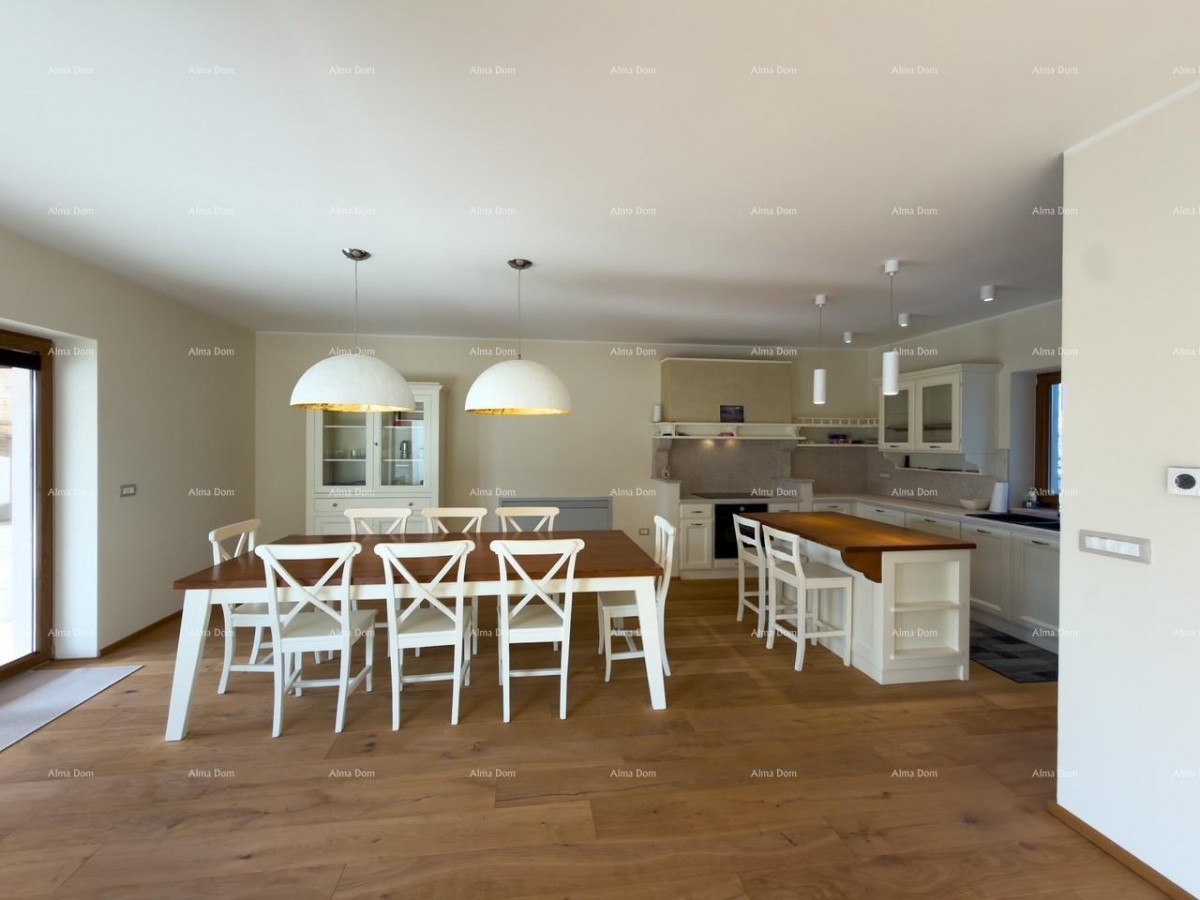 Продаем виллу с видом на Бриуны! 10