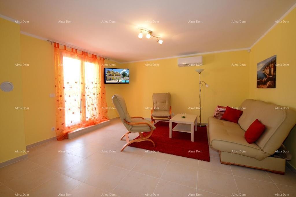 Prodaja - hiša s 4 stanovanji - okolica Višnjana! 7