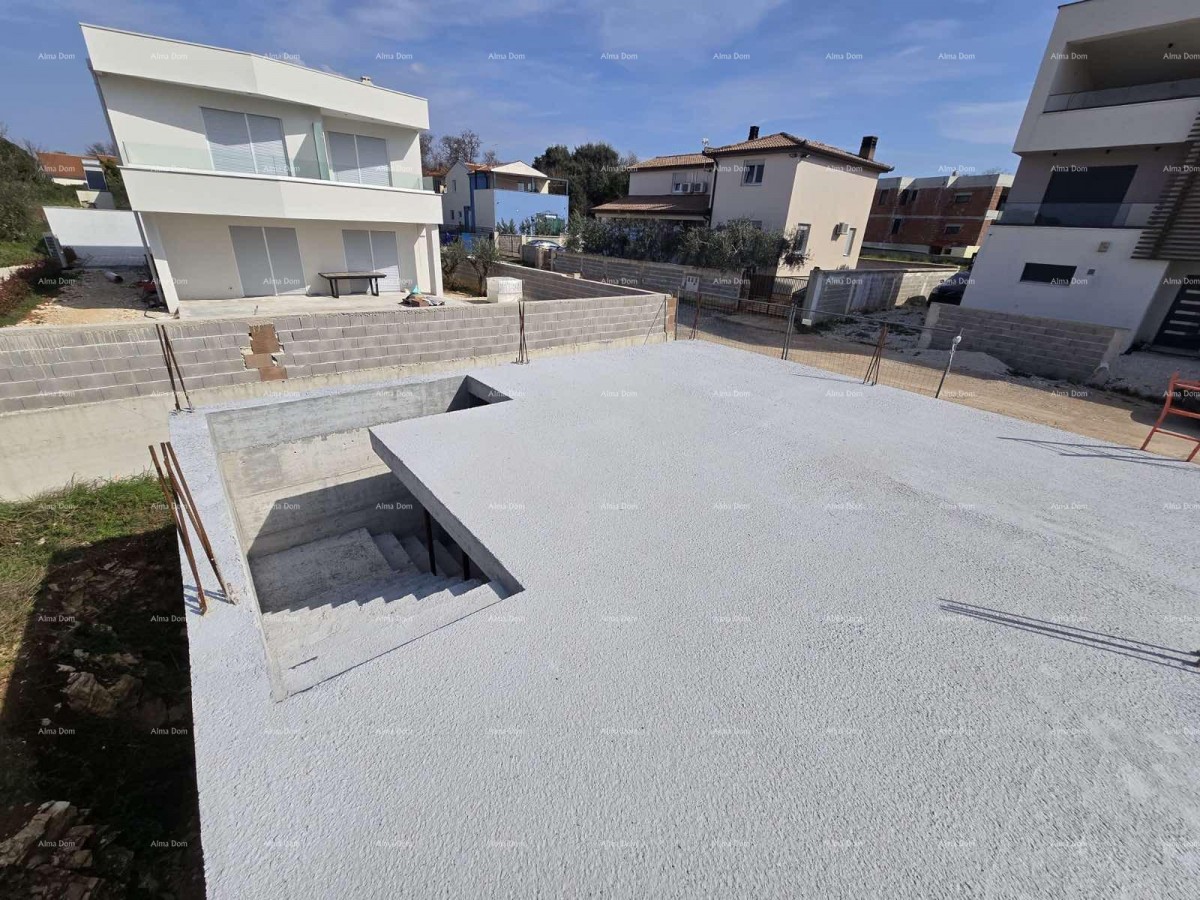 TERRENO EDILIZIO 438 m² CON PERMESSO EDILIZIO – LIŽNJAN 4