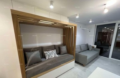 Недавно отремонтированная однокомнатная квартира, Новиград, 350 м от моря