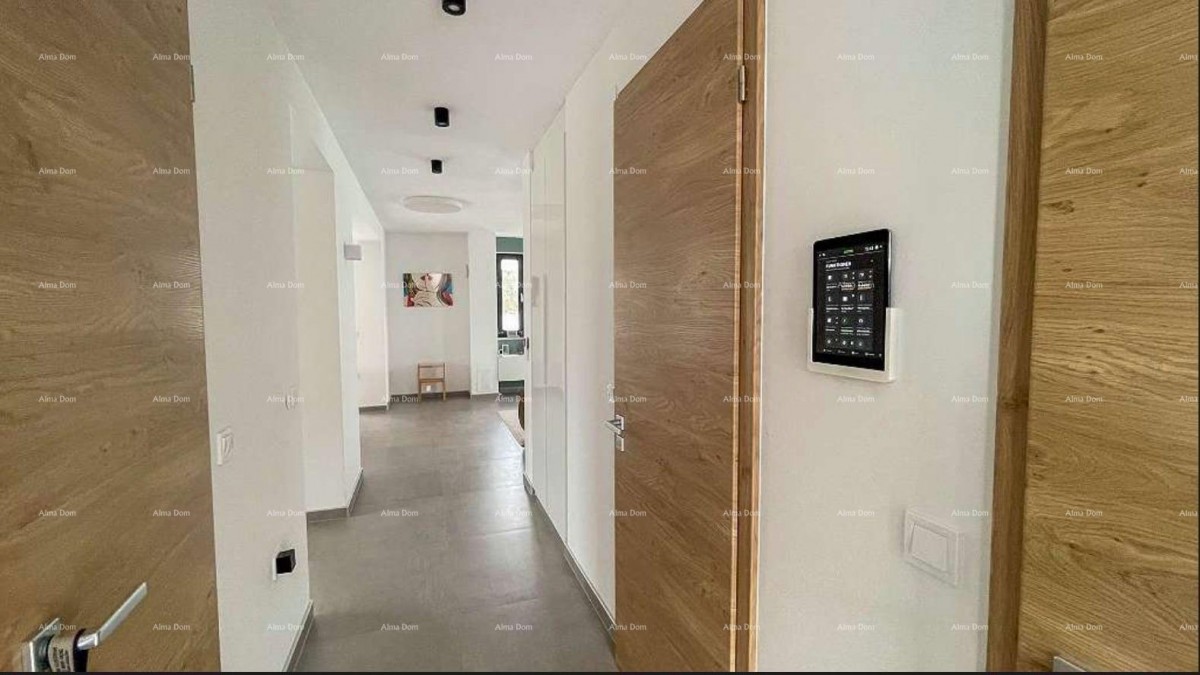 Современная вилла в Истрии с видом на море, крытой террасой и ухоженным садом – 800 м от пляжа 10