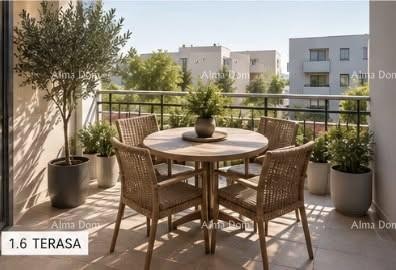 PULA, ŠIJANA – APARTMENT IN A GREAT LOCATION | POSSIBILITY OF PURCHASE IN EXISTING OR RENOVATED CONDITION 4