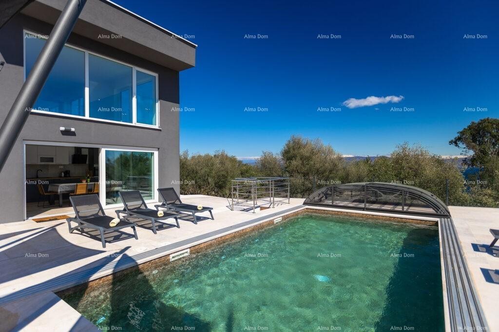 Moderna villa con piscina riscaldata e vista mare 13