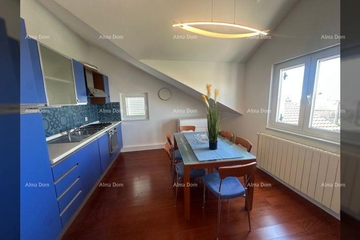 Poreč – Prostoren penthouse z veliko teraso in pogledom na morje 7