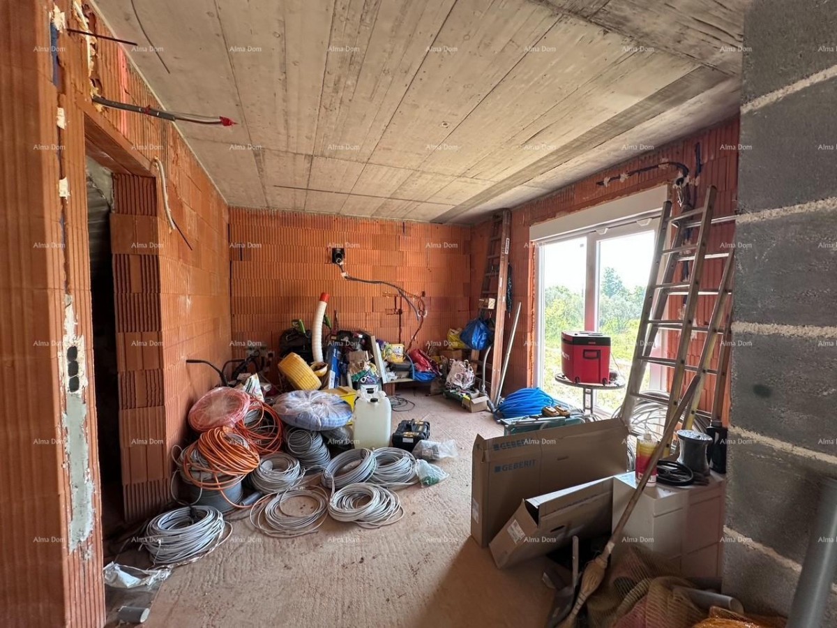 Umag- For sale: semi-detached house in rough construction phase. 4