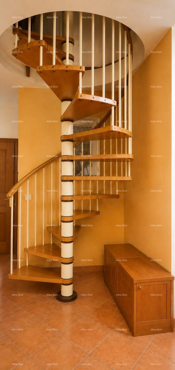 APARTMENT IN ROVINJ – 76 m², 2 GARAGES 6