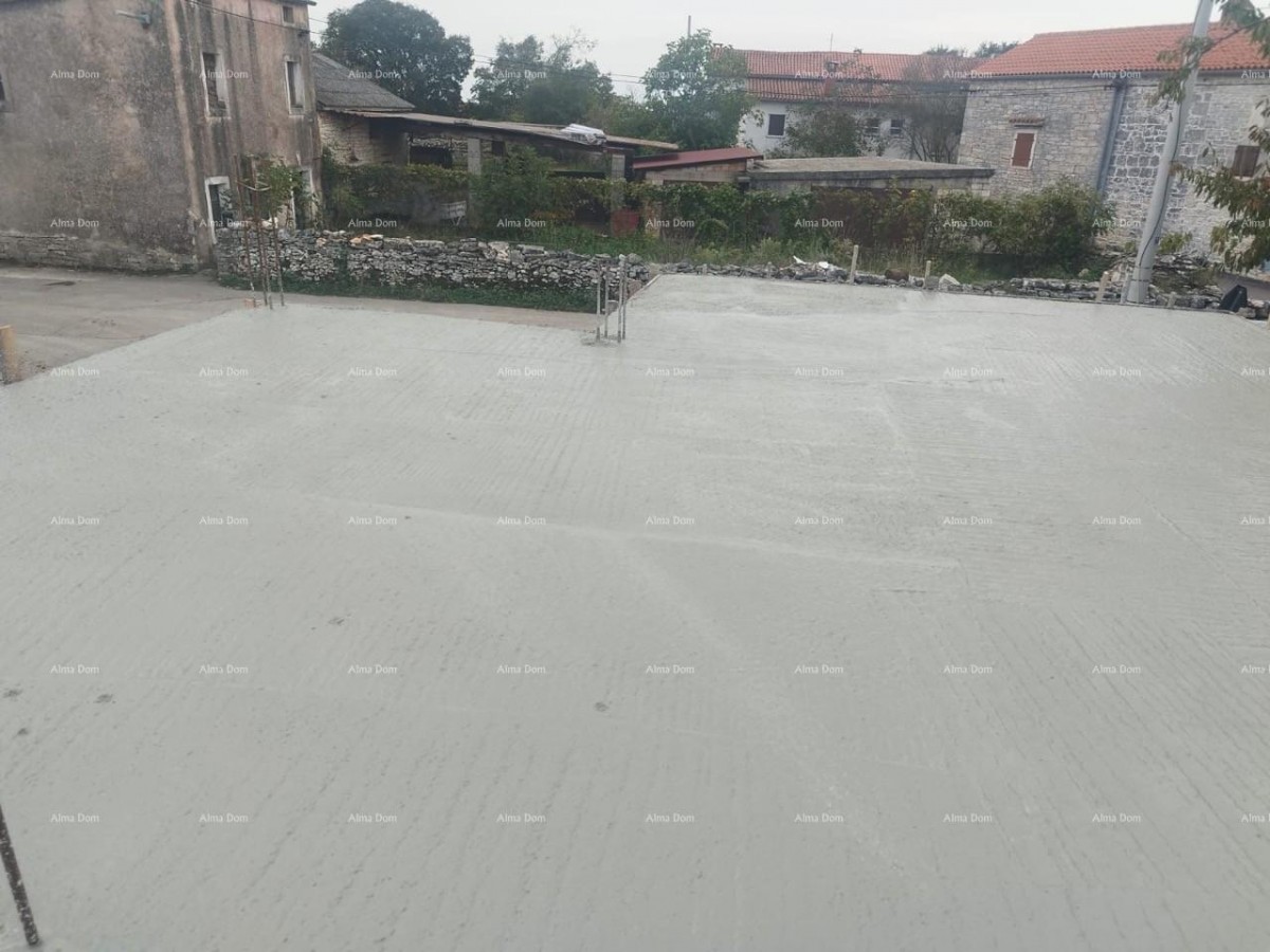 Дом Svetvinčenat 8