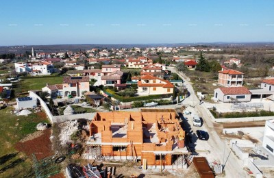 Trisobno stanovanje S1 z vrtom v novogradnji v Kanfanarju