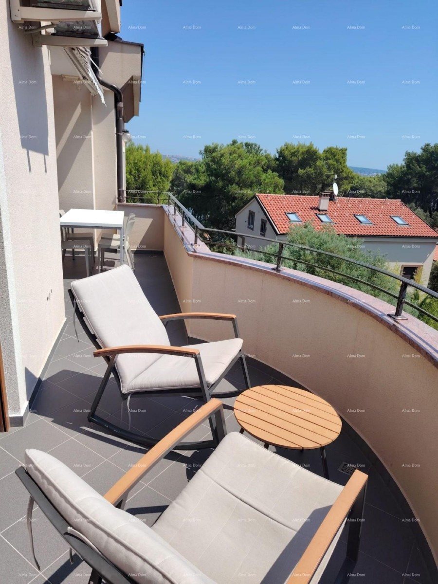 Three-bedroom apartment right by the sea, Premantura 17