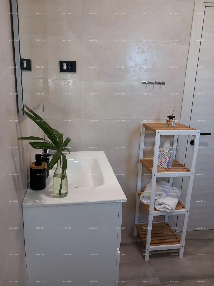 A single-storey house with a swimming pool in the vicinity of Marčana is for sale 22