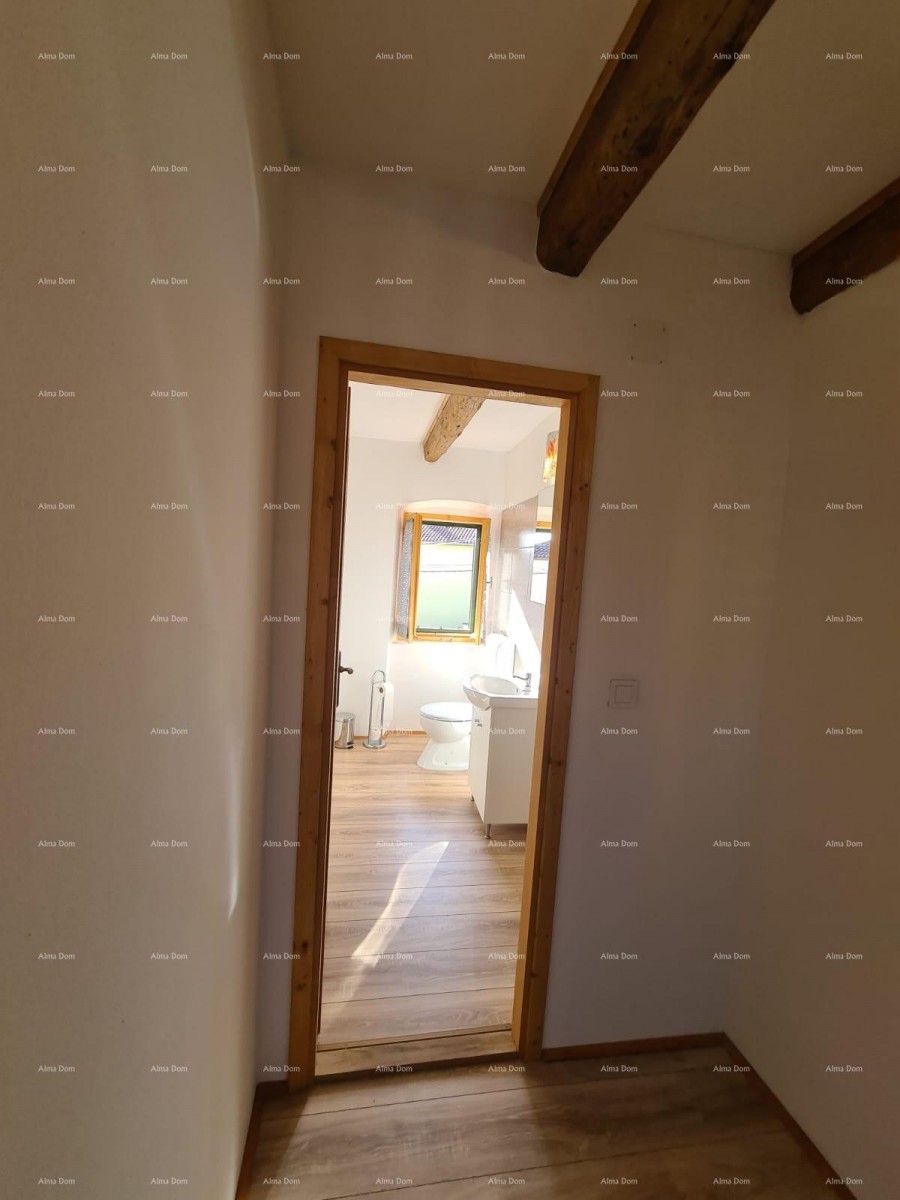 Sale! Two renovated Istrian houses in Marčana. 13