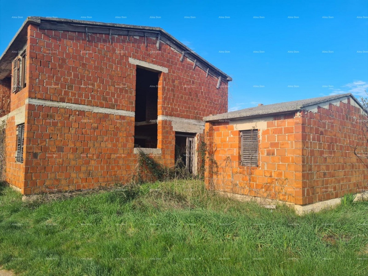 Prodamo hišo v roh-bau fazi. Pomer. 4