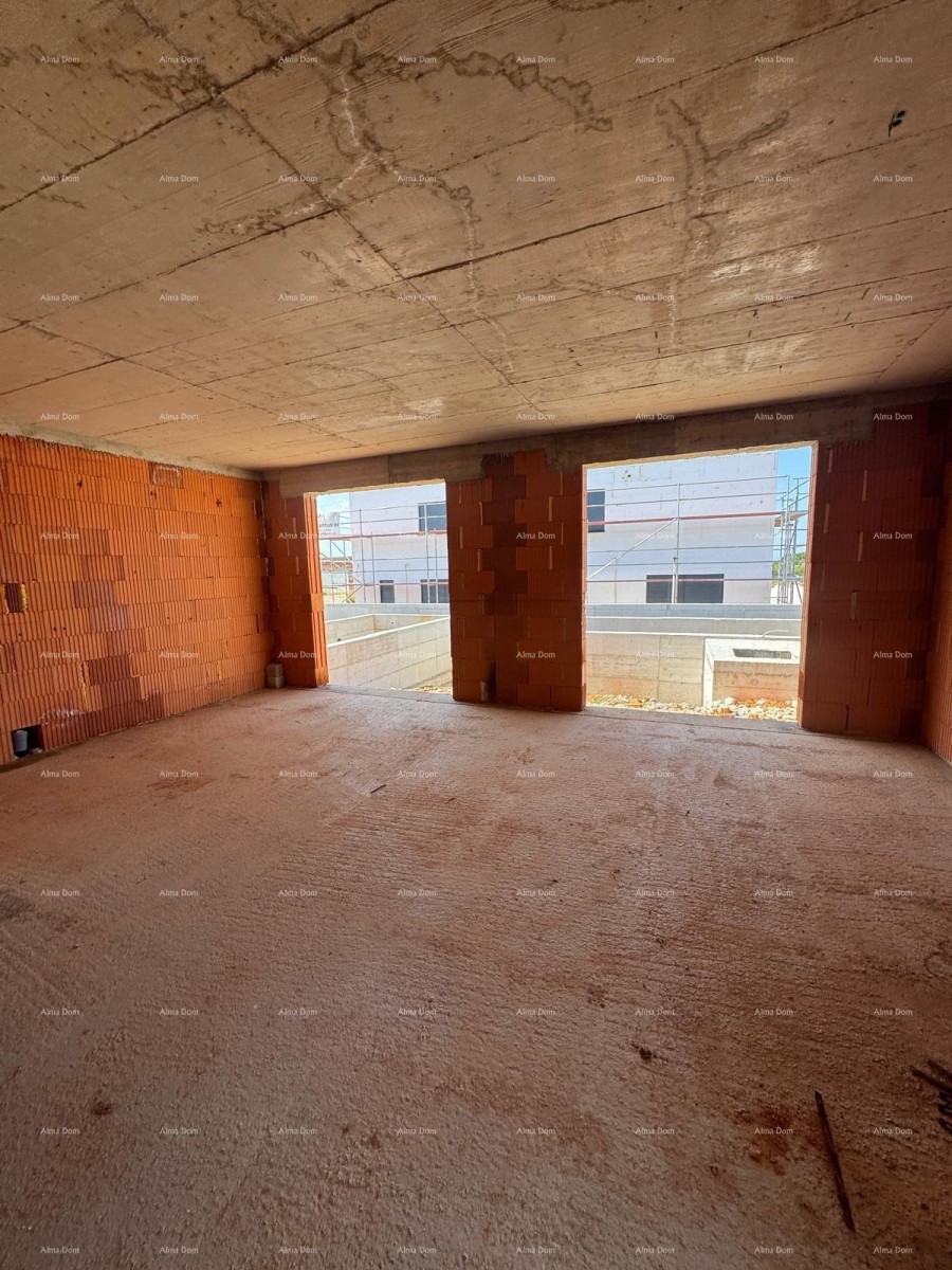 Prodaja duplex kuće s bazenom u širem dijelu grada Pule! 8