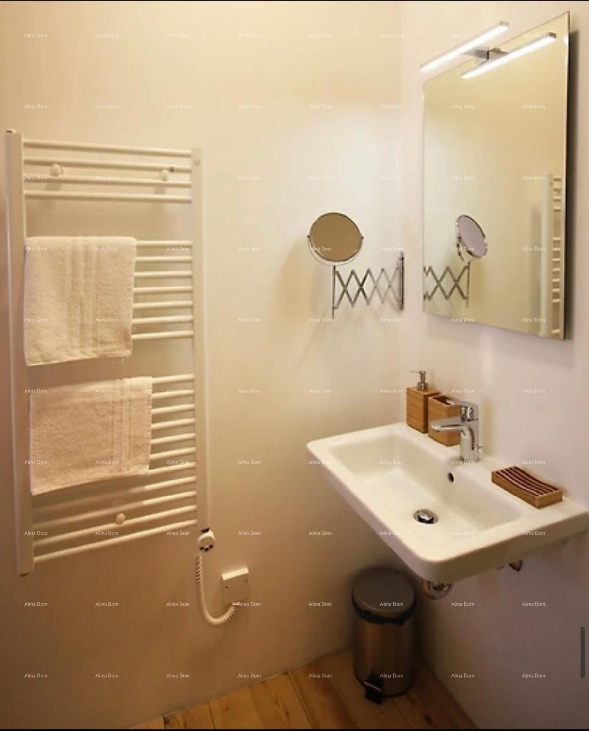 Renovated! Sale of an old villa from the 17th century in Vodnjan. 9