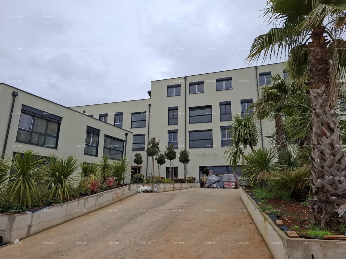 Apartments for sale in a new commercial and residential project, Poreč 12