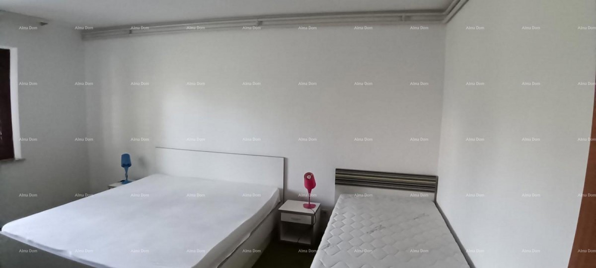 Poreč, Casa con appartamenti di 330m² con piscina 13
