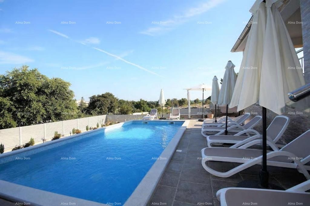 Vendita - Moderna casa duplex con due unità abitative separate, Medulin! 3